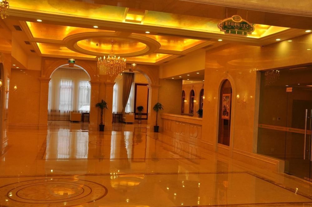 Vienna Hotel Sh Fengxian Nanqiao Jinhai Road Shanghai Bagian luar foto